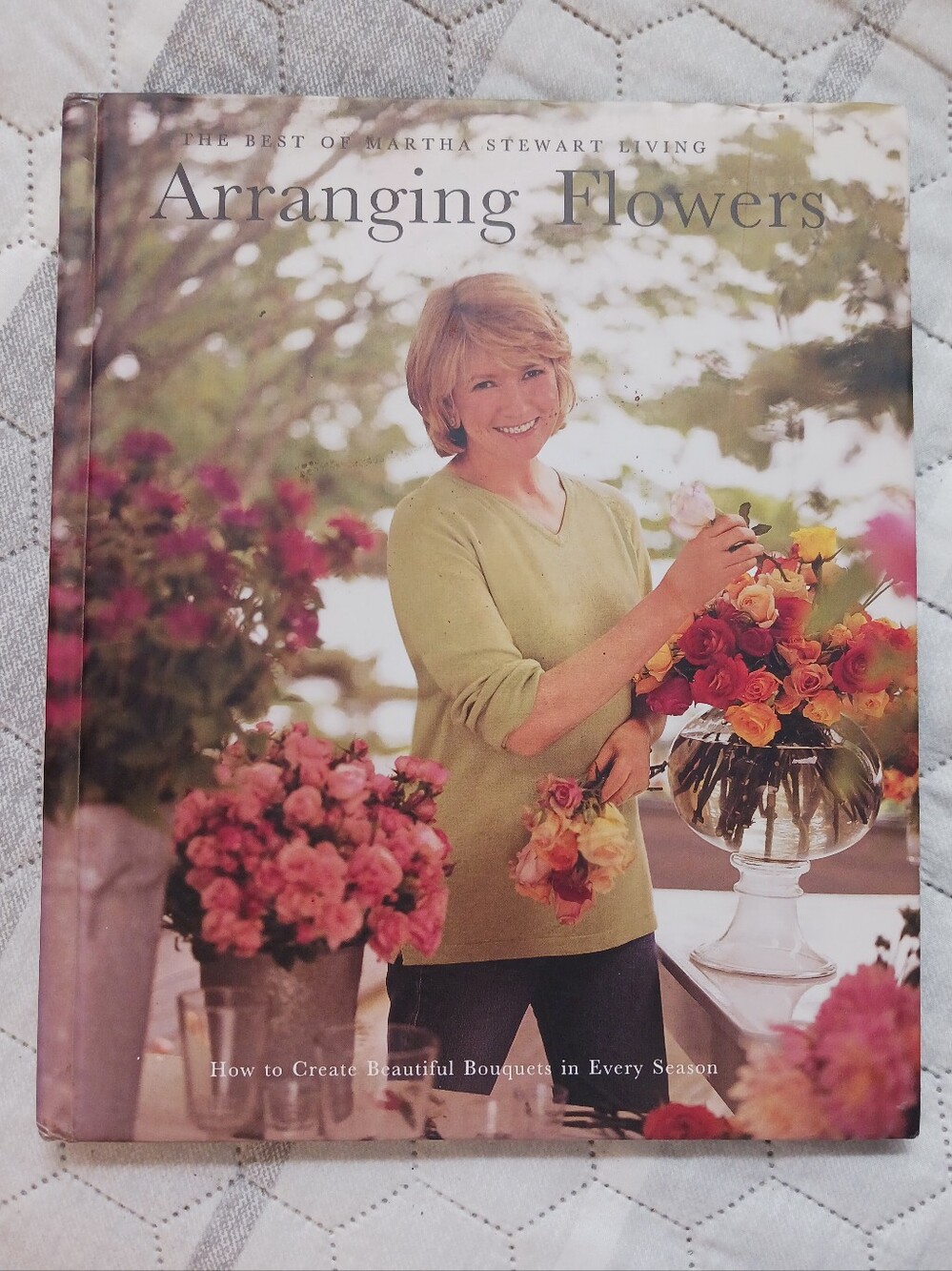 90s Martha Stewart Arranging Flowers : How to Create Beautiful Bouquets